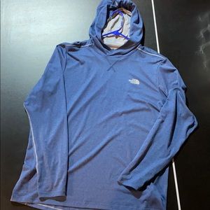 Men’s LIKE NEW NorthFace Hooded long sleeve